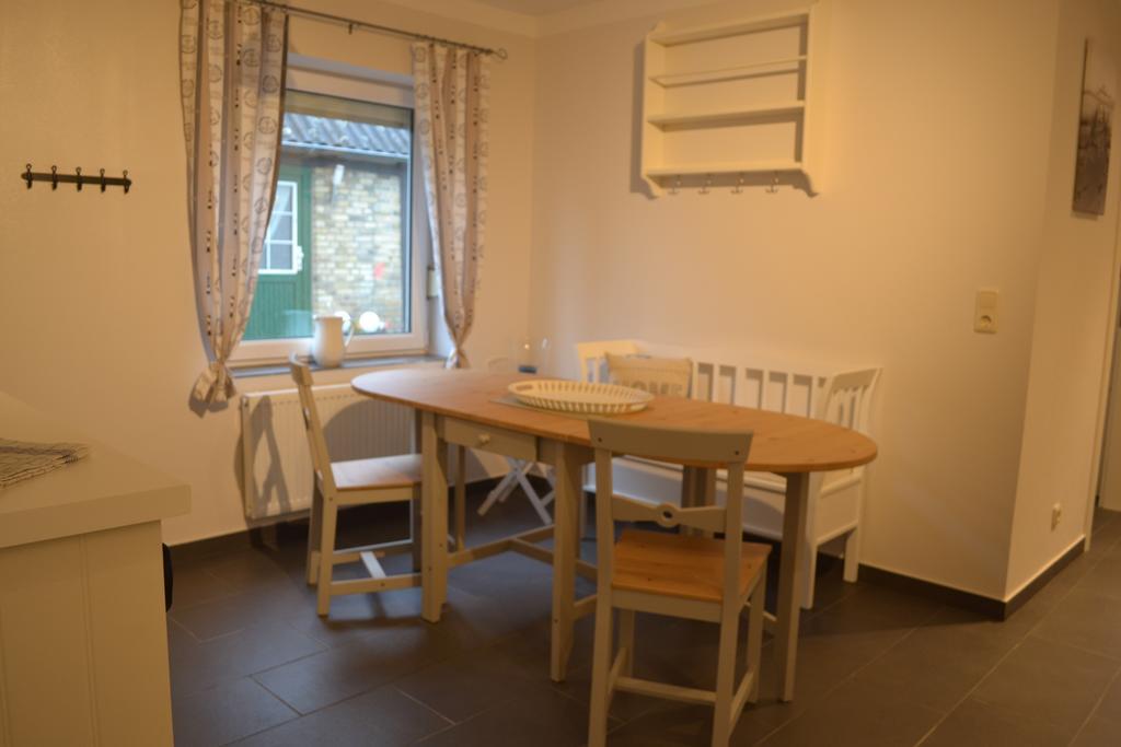 Hotel & Ferienunterkuenfte Hus Seeblick Fehmarn Room photo